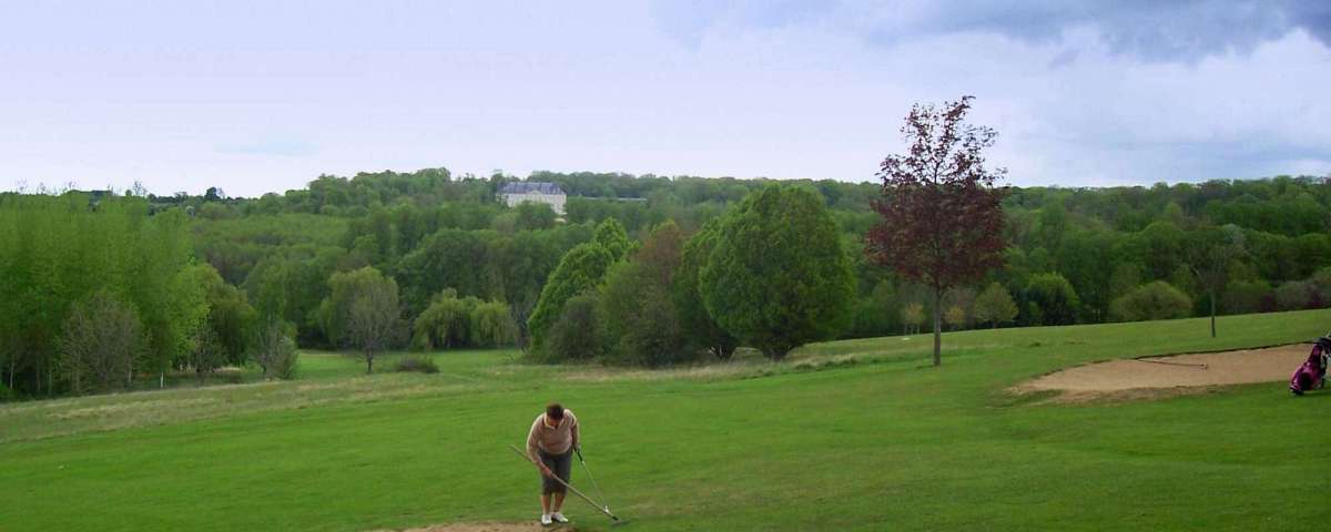 Villarceaux - Chateau du Haut (from 4th Green) (1)